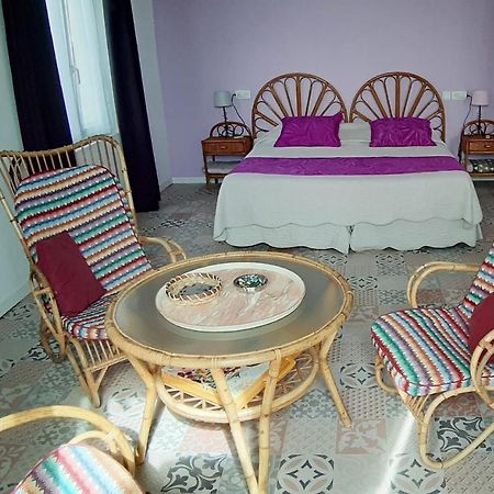 Chambre D'Hotes Du Mas Julianas Saint-Laurent-de-la-Salanque Εξωτερικό φωτογραφία