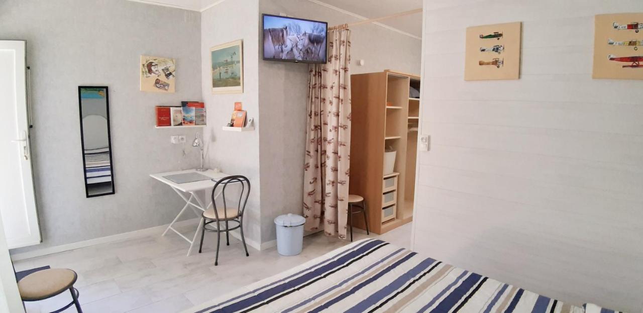 Chambre D'Hotes Du Mas Julianas Saint-Laurent-de-la-Salanque Εξωτερικό φωτογραφία