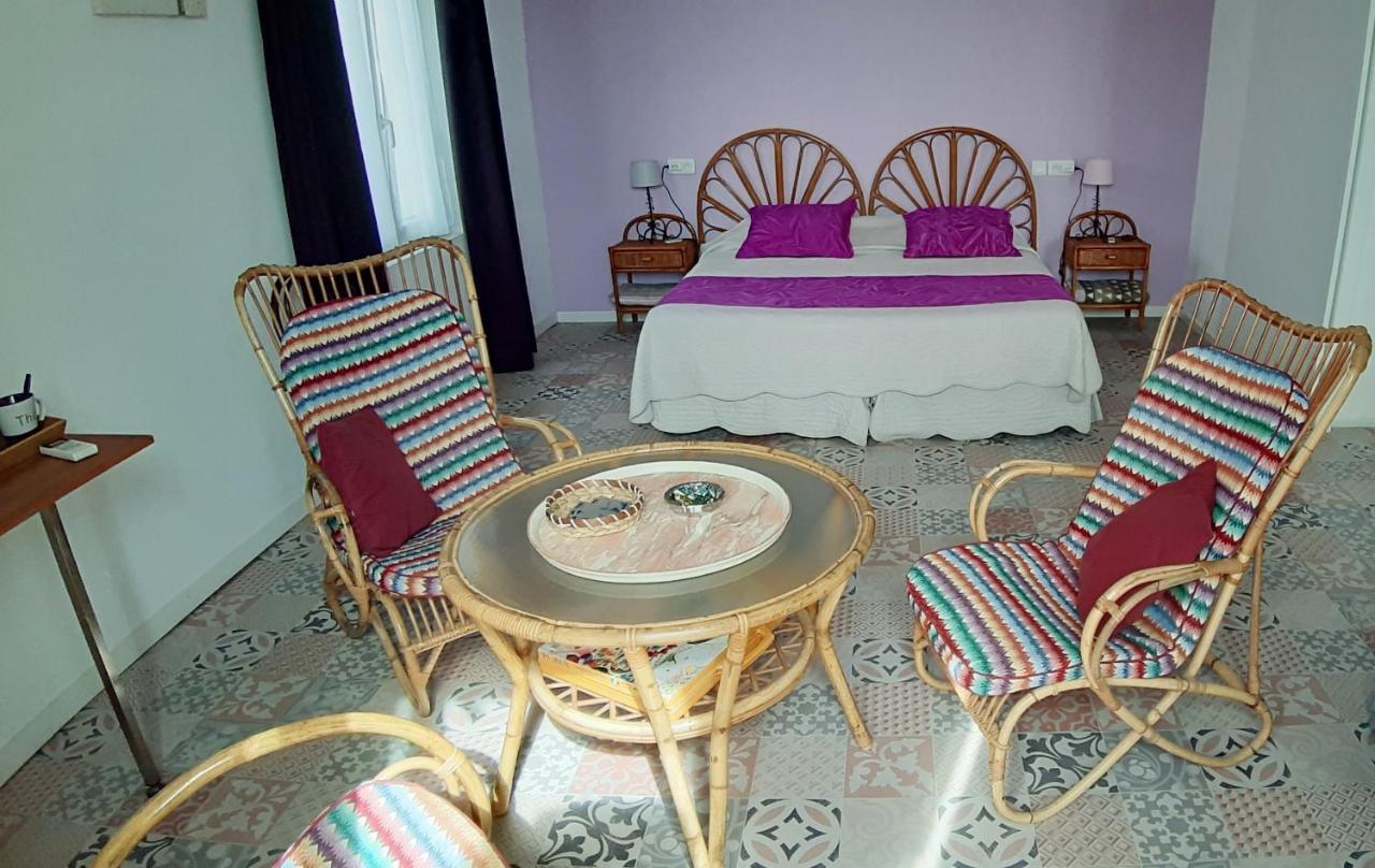Chambre D'Hotes Du Mas Julianas Saint-Laurent-de-la-Salanque Εξωτερικό φωτογραφία